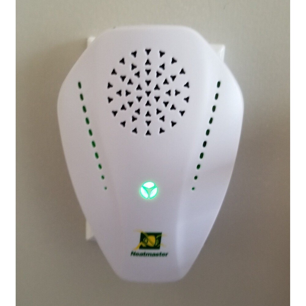 Neatmaster pest control plug in device working model Neat-002